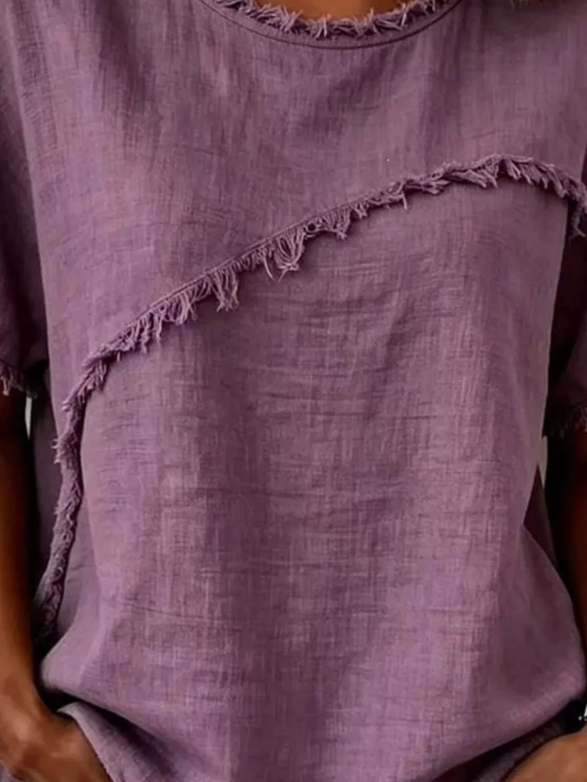 plus size frayed hem short sleeve top