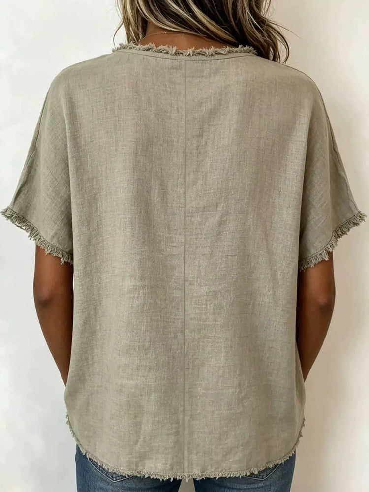 plus size frayed hem short sleeve top